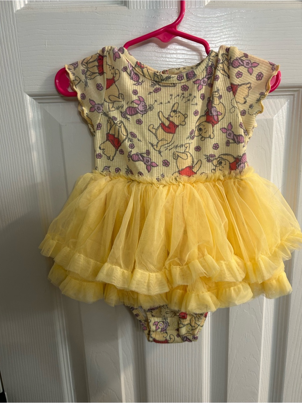 Baby Girl Winnie the Pooh Tutu Bodysuit nwot size 18 months with headband